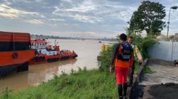 ABK Tenggelam di Sungai Batanghari, Jatuh saat Bersihkan Kapal<