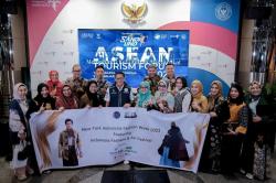 Sandiaga Uno Dukung Pelaku Fesyen Lokal Perluas Pasar Lewat New York Indonesia Fashion Week 2023