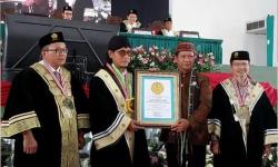 Ujian Skripsi Gus Miftah di Unissula Ciptakan Rekor Disaksikan Ribuan Orang