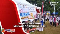 Warga Antre Minyak Goreng Murah dengan Diskon 30 Persen di Takalar