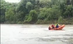 Mancing di Atas Perahu Bocor, Bocah 7 Tahun Tenggelam di Sungai