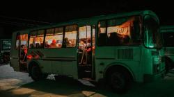 Cerita Horor Bus Hantu Banyuwangi-Surabaya: Waktu Tempuh 5 Menit, Ditemani Pocong