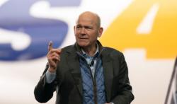 CEO Boeing Dave Calhoun Tak Dapat Bonus Rp106 Miliar karena Tunda Kirim 777X