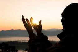 Doa Setelah Sholat Subuh Agar Rezeki Lancar dan Berkah
