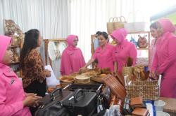 Pesan Ibu Bhayangkari DIY untuk Istri Polisi di Bantul: Jangan Hedon, Tampilkan Hidup Sederhana<