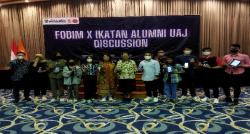 Unika Atma Jaya Tingkatkan Literasi Keuangan Mahasiswa supaya Tak Terjerat Pinjol