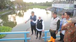 Tangani Banjir Lamongan, Pemprov Jatim Bakal Renovasi Pintu Air Kuro