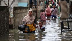 82 RT di Jakarta Banjir, Ketinggian Air hingga 1,8 Meter