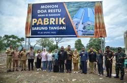 Investor Korea Bangun Pabrik Sarung Tangan di Kebumen
