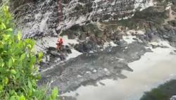 Selfie di Broken Beach, Wisatawan India Jatuh dari Tebing Setinggi 40 Meter