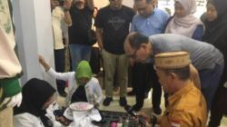 Exco Malaysia dan Rombongan Borong Sulaman Karawo Gorontalo<