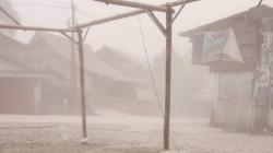 Ini 6 Daerah di Jateng yang Terdampak Hujan Abu Vulkanis Gunung Merapi<