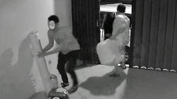 3 Pencuri Bobol Kantor Pengiriman Barang di KBB, Wajah Pelaku Terekam Jelas