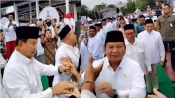 Menhan Prabowo Subianto Disambut Meriah Warga di Tabalong, Emak-Emak Berebut Salaman 