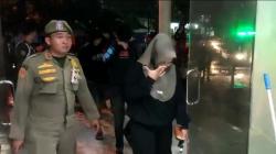 25 Pasangan Bukan Suami Istri Terjaring Operasi Pekat sedang Indehoy di Kamar Kos Karawang<