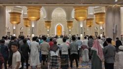 Fadhilah Sholat Tarawih Malam ke 28, Diangkat 1.000 Derajat Bagi yang Menjalankannya
