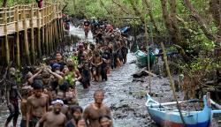 Tradisi Mandi Lumpur usai Hari Raya Nyepi