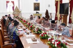 Jokowi Minta Jajarannya Antisipasi Ketersediaan dan Stabilitas Harga Bahan Pokok Jelang Idul Fitri