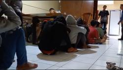 Aksi Sweeping Bawa Sajam, Puluhan Anggota Perguruan Silat di Blora Diamankan Polisi<