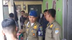 Satpol PP Kota Tasikmalaya Gelar Razia Nyemen, Warga di Warung Makan Bubar<