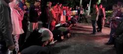 Terciduk Usai Perang Sarung, Belasan Motor Milik Remaja Disita sampai Habis Lebaran