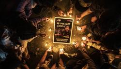 Aksi 1.000 Lilin Dukung Sepak Bola Indonesia