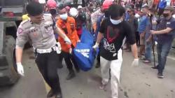 Kronologi Tabrakan Maut di Sukabumi, Korban Tewas usai Terjepit 6 Jam<