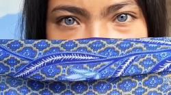 Viral Gadis Bandung Bermata Biru Jadi Model Fotografer Dunia<