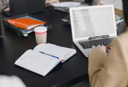 Dosen Unpad Beri Tips agar Artikel Lolos Masuk Jurnal Internasional, Ini Rahasianya!