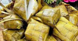 Cara Membuat Ketupat Lebaran dengan Daun kelapa, Hasilnya Lembut dan Kenyal 