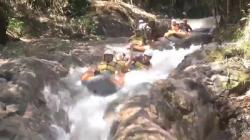 Serunya Berarung Jeram di Ciater Subang, Airnya Hangat Tak Khawatir Kedinginan