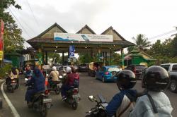 Puluhan Ribu Wisatawan Kunjungi Pantai Parangtritis hingga H+4 Lebaran<