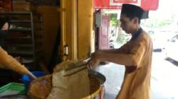Mendoan Khas Banyumas Jadi Buruan Pemudik untuk Oleh-oleh