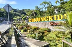 Nekat Bangun Vila di Tanah Kas Desa Girisubo Gunungkidul, Pengusaha Janji Bongkar Sendiri