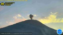 Gunung Api Ile Lewotolok Erupsi Lagi, Tinggi Abu 600 Meter<