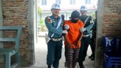 PMI Ilegal Jadi Kurir 6 Kg Sabu dari Malaysia Ditangkap, Ngaku Diupah Rp50 Juta