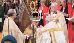 Raja Charles III Resmi Dinobatkan