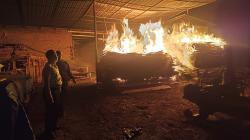 Pabrik Kayu di Malang Terbakar, Api Muncul dari Ruang Oven