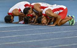 Pelari Estafet Putra Indonesia Raih Medali Emas SEA Games 2023