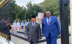 Prabowo Subianto Terima Kunjungan Menhan Kongo, Disambut Hormat Senjata