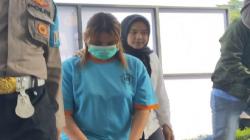 Bermodus Arisan, Tante Cantik Tipu Puluhan Korban di Cianjur hingga Rp10 Miliar
