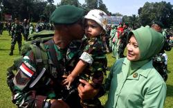 350 Prajurit TNI Berangkat ke Kalbar Amankan Perbatasan RI-Malaysia