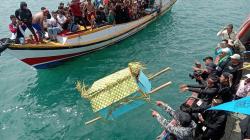 Ritual Labuh Saji Nelayan Palabuhanratu Sukabumi Masuk KEN 2023