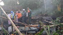 Diduga Korsleting Listrik, Rumah Warga di Ciambar Sukabumi Ludes Terbakar