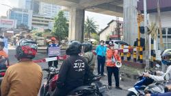 KAI Ubah Jadwal Perjalanan Kereta, Pengendara Lewat Perlintasan di Sumut Harap Waspada