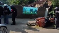 Kecelakaan di Majalengka, Emak-Emak Jatuh di Tengah Jalan, Pria Bawa Moge Nyungsep ke Parit<
