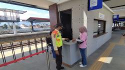 Stasiun Gedebage Bandung Mulai Layani Penumpang Kereta Komuter<
