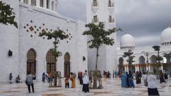 Kunjungan Wisatawan ke Masjid Sheikh Zayed Solo Dioptimalkan Dongkrak Ekonomi Daerah