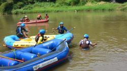 1 Pemancing di Sungai Cimanuk Garut Masih Hilang, Tim SAR Lanjutkan Pencarian Besok