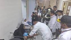 Menteri Muhadjir Besuk Jemaah Haji yang Sakit di Klinik Kesehatan Madinah